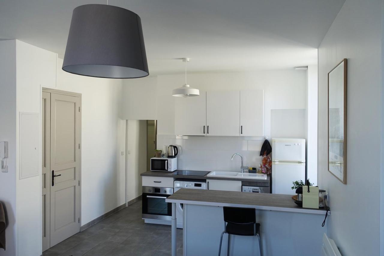 Maison Carree/Coeur Historique De Nimes - Superbe Appt 55M² Exterior photo